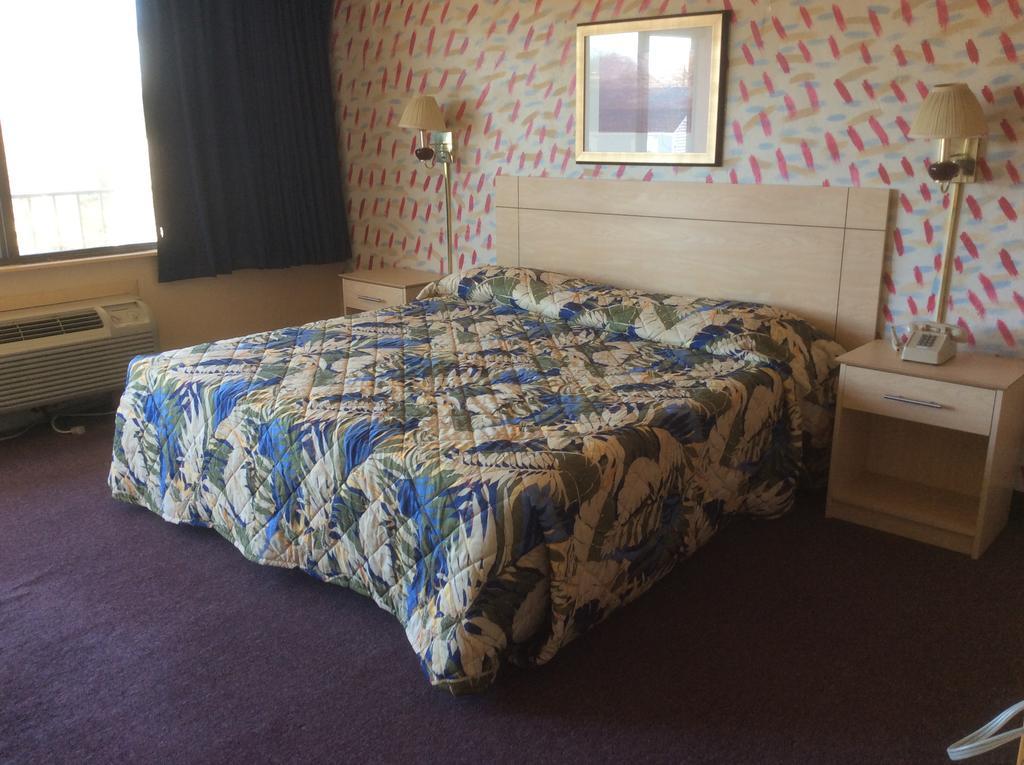 Macthrift Motor Inn 버지니아비치 외부 사진